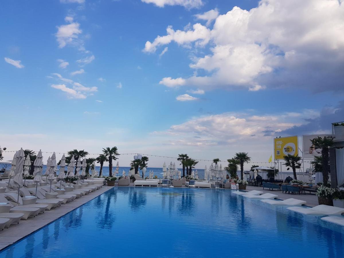 Arcadia Sky Odessa Exterior foto