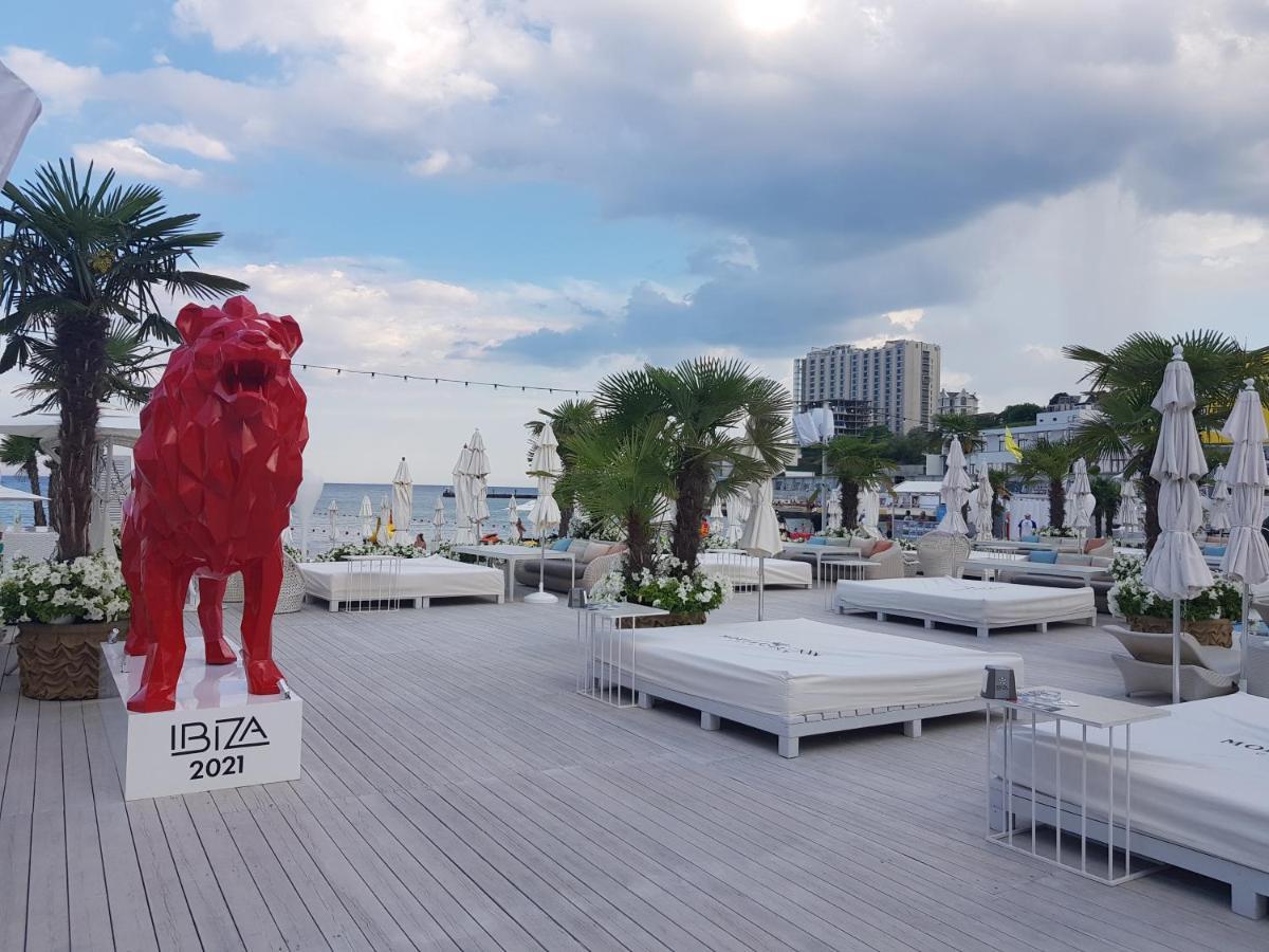 Arcadia Sky Odessa Exterior foto